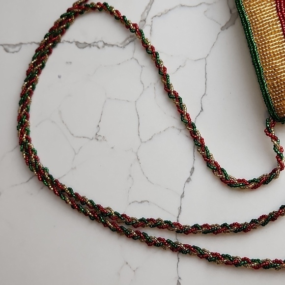 Vintage C Marie Style Glass Beaded Cross Body Christmas Purse - Picture 8 of 8